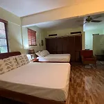 Castle Vue B&B