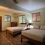 Castle Vue B&B