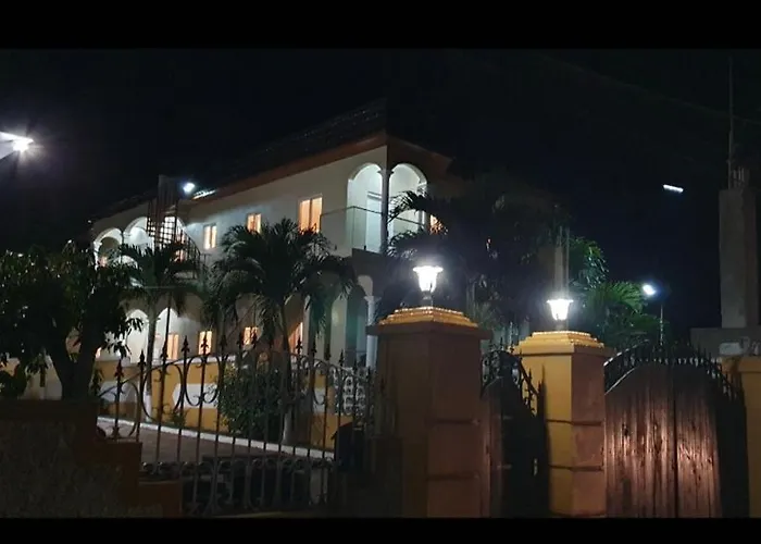 Sorina\'S Apartments