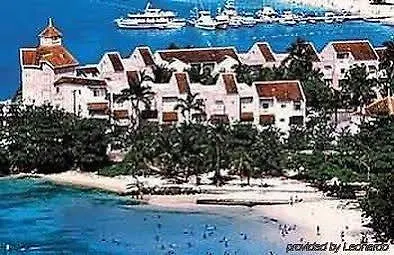 Condos At Fisherman\'S Point