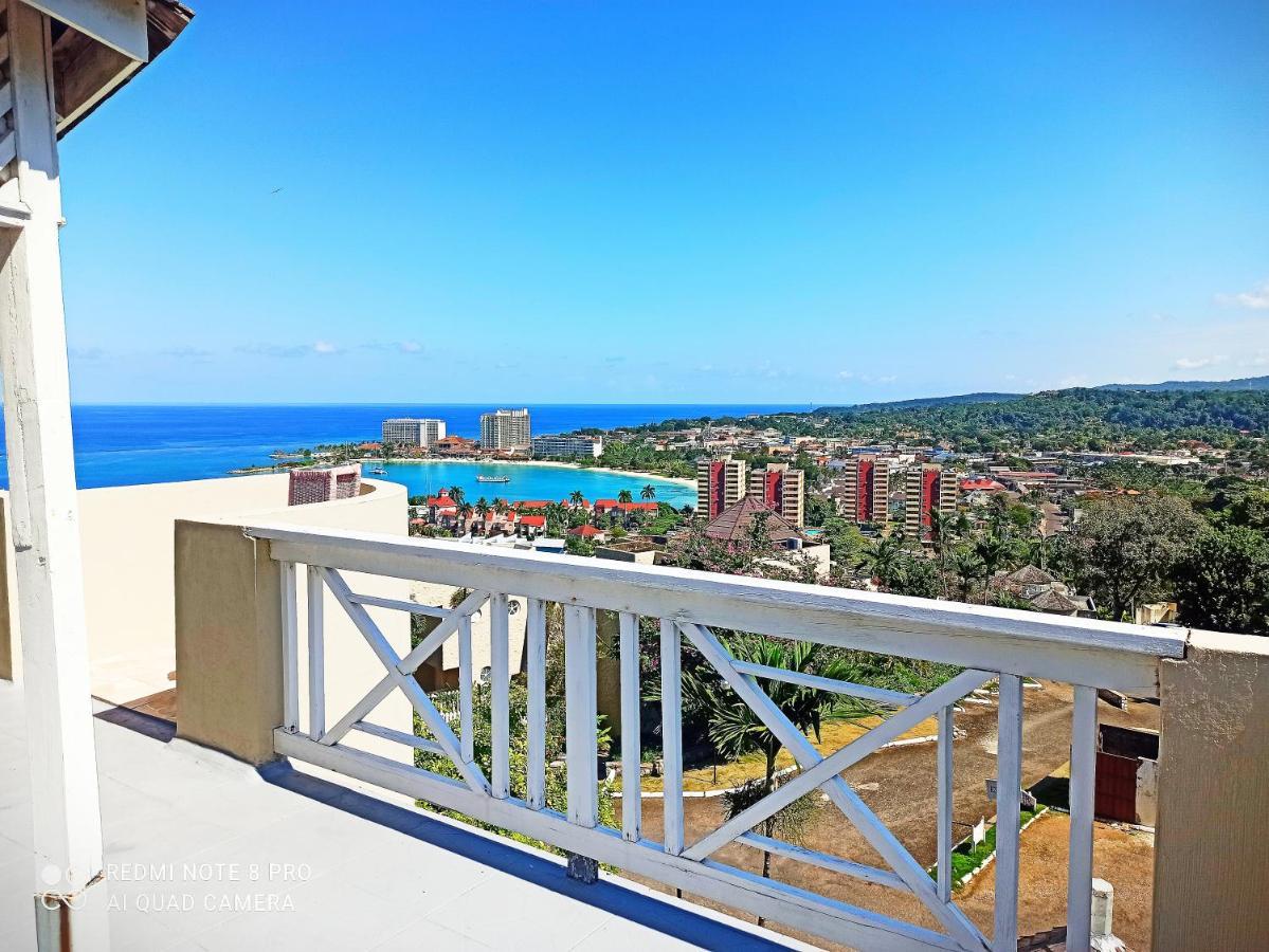 Columbus Heights 26 F Apartamento