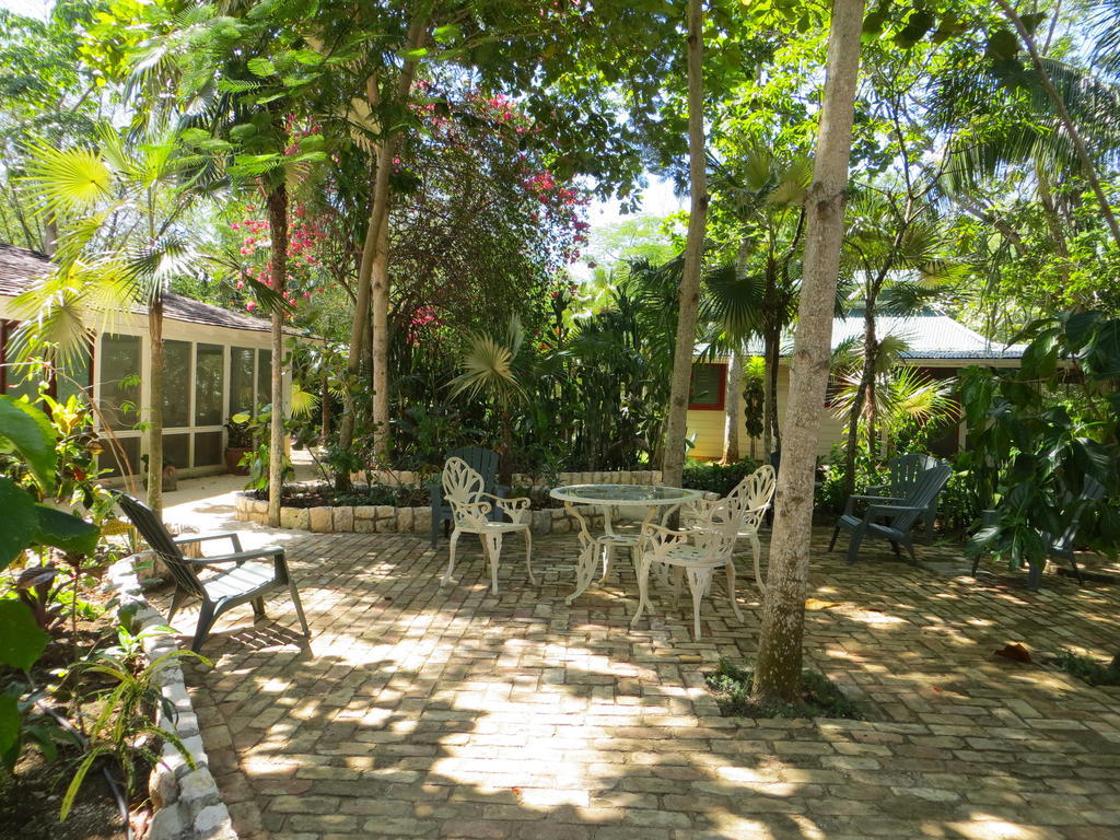 Tingalaya's Retreat Pensión 3*