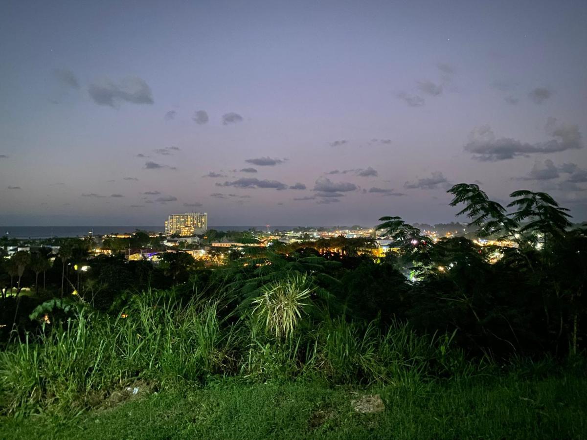 1 Bedroom Penthouse 63 At Mystic Ridge * Ocho Ríos