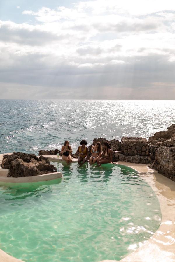Tingalaya's Retreat Pensión 3*