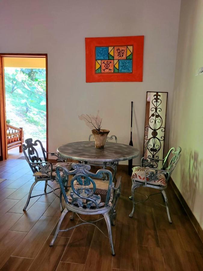 Ecoscape Jamaica - Lavish 1-br By The River Lodge Saint Annʼs Bay