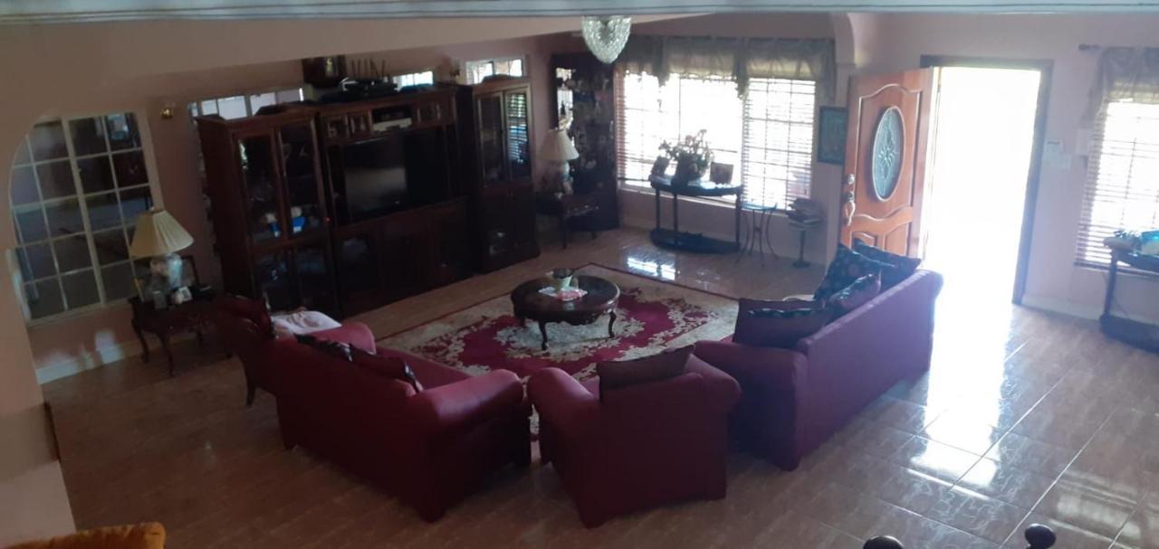 Pearlieron Place Homestay