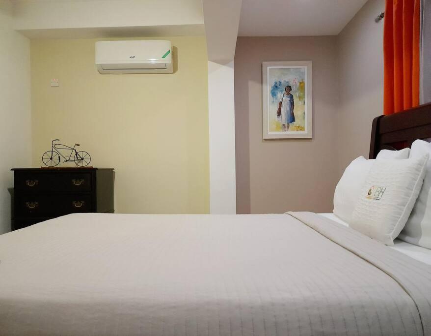 Choose To Be Happy At Brompton Estates - One And Two Bedroom With Pool Apartment
