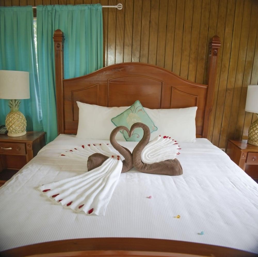 Bay View Eco Resort&spa Hotel 3*