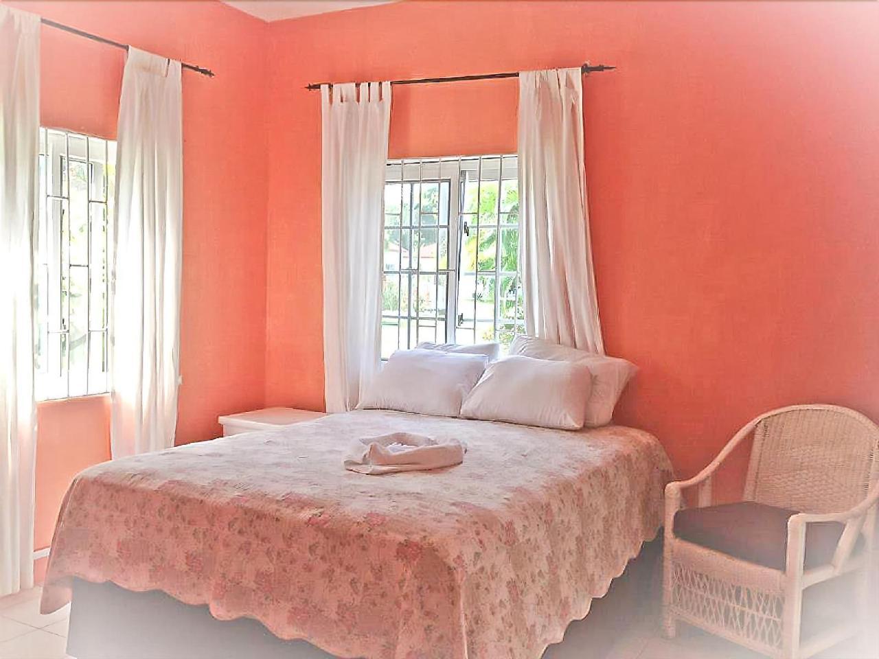 Hotel Executive Mammee Bay 3*