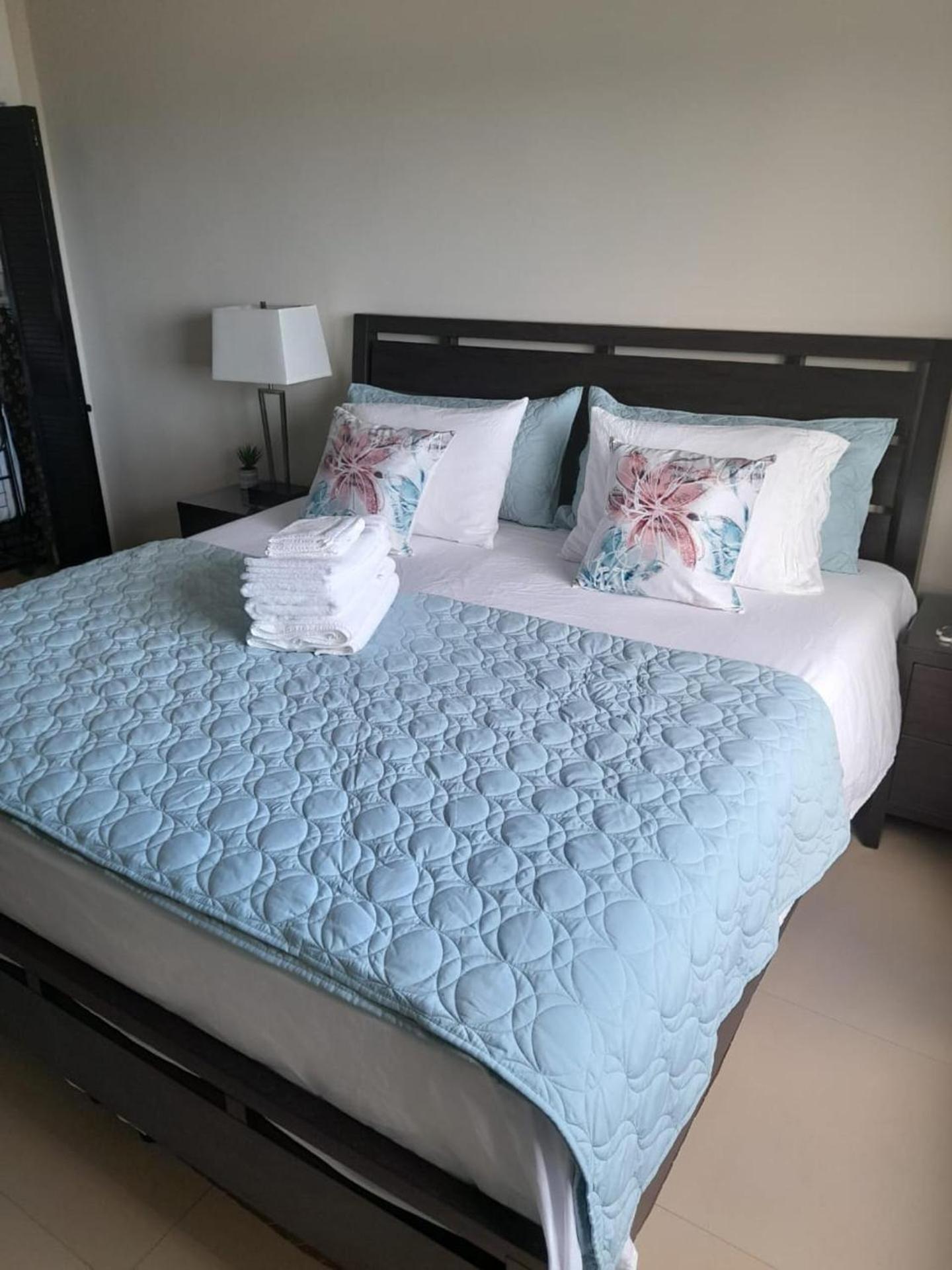 Apartamento Beautiful 1-bed In Jamaica