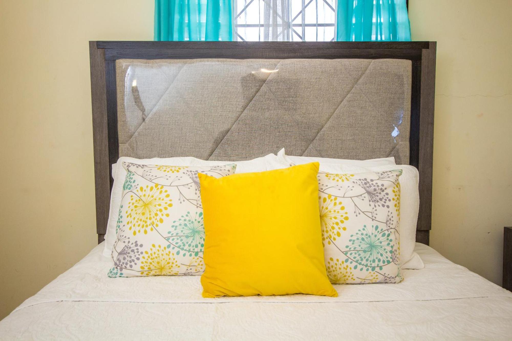 Ocho Rios Drax Hall Manor 3 Bed Sleeps 7 *