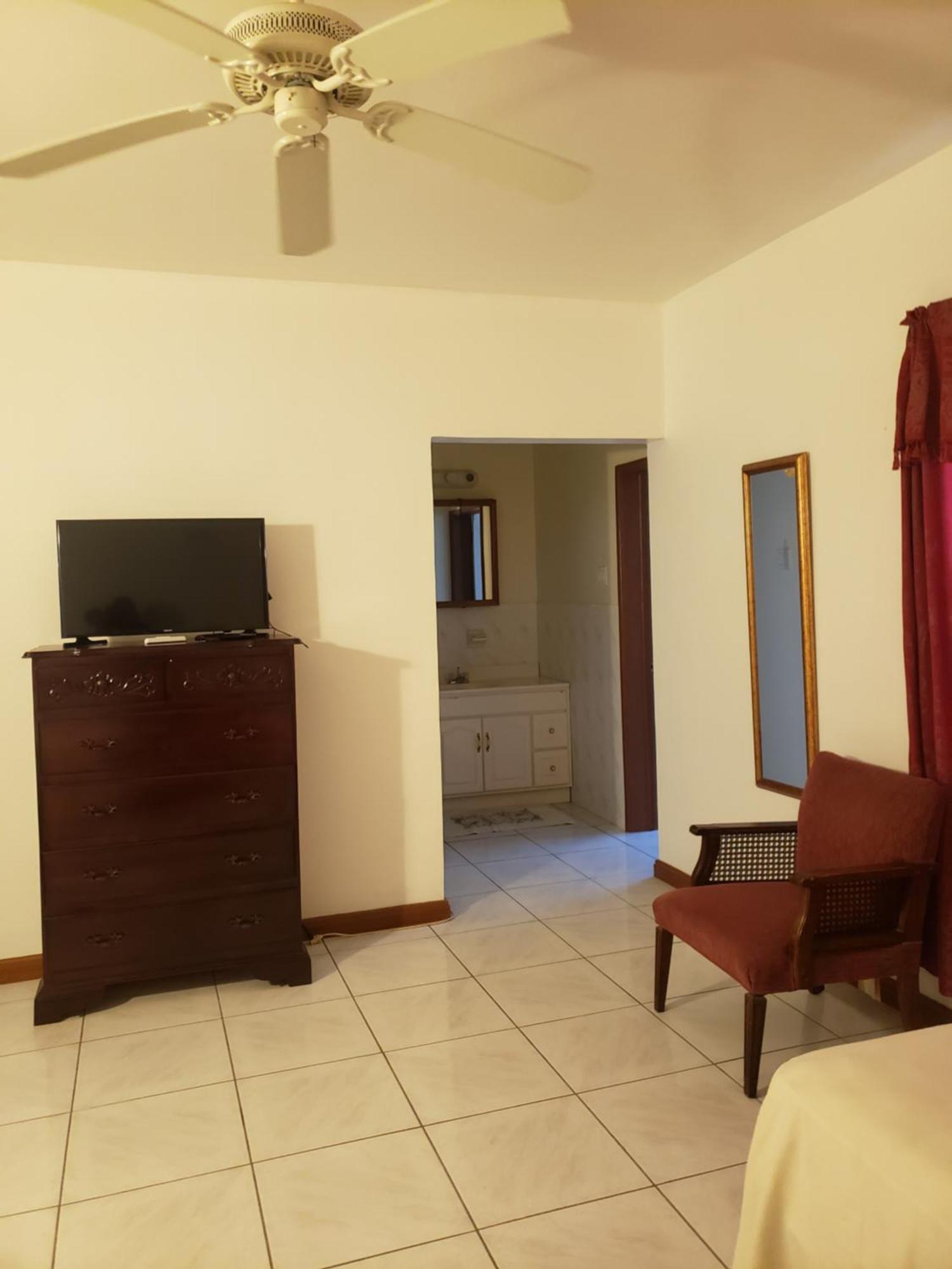 Comfy Havens Apartment
