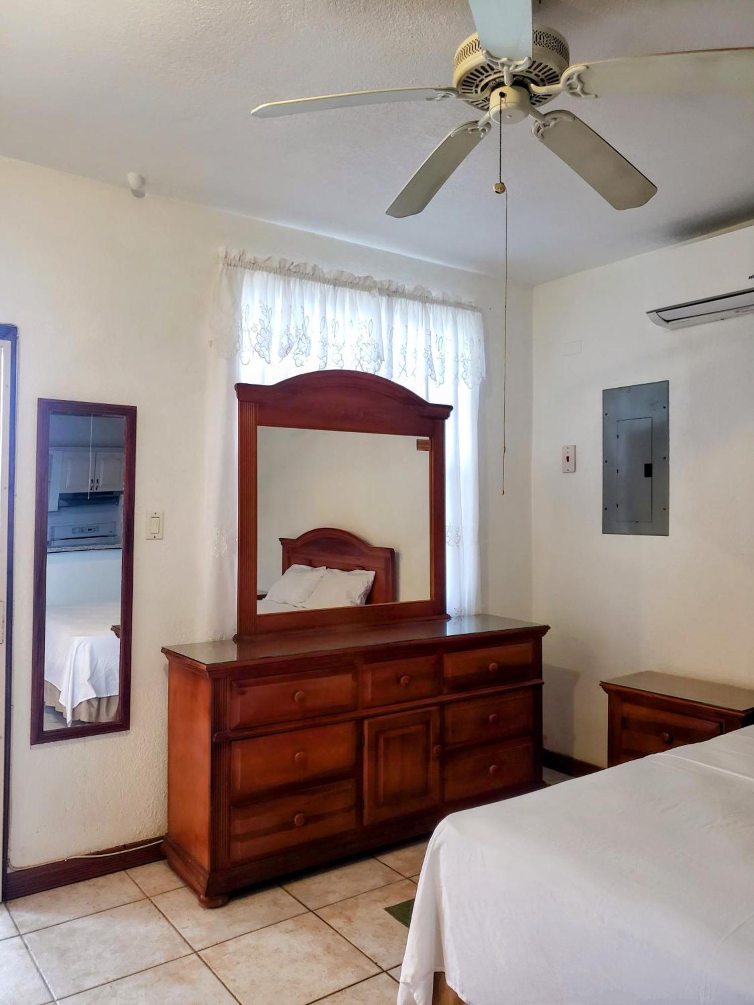 Comfy Havens * Montego Bay