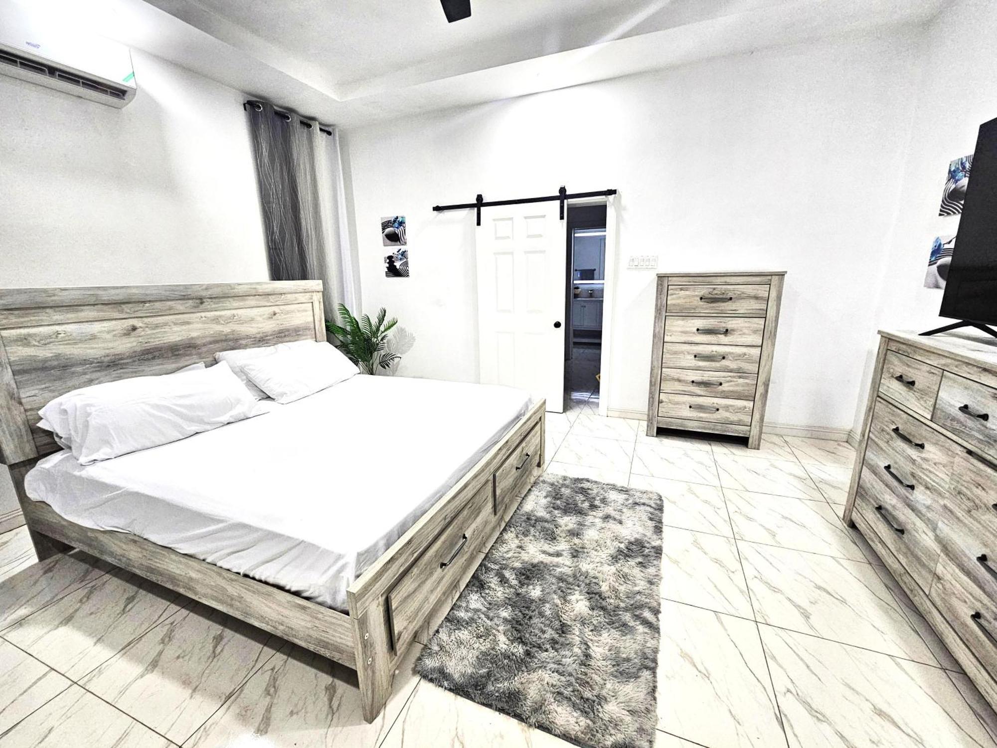 Blanco Oasis Villa