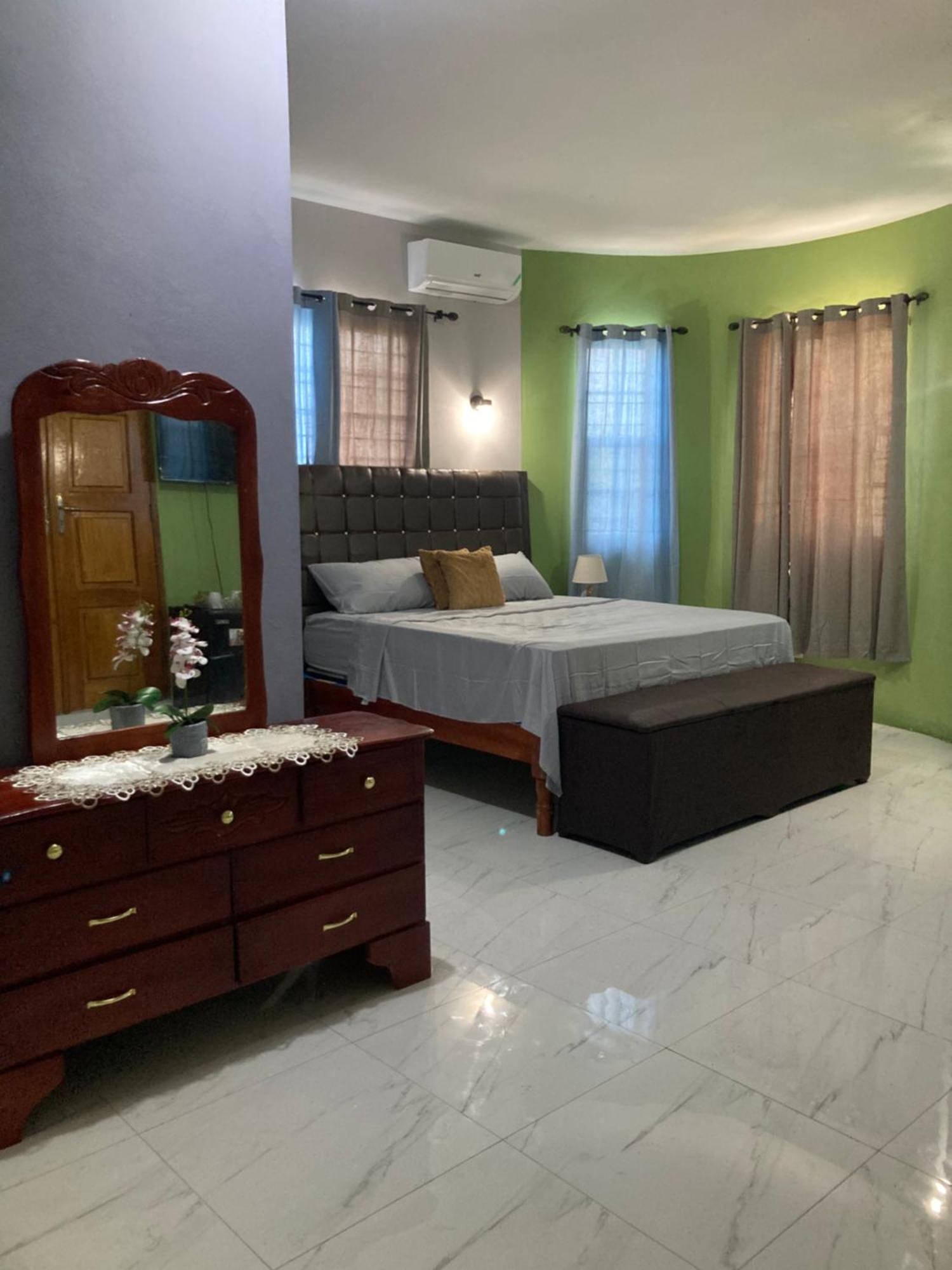 Villa Blue Flamingo Montego Bay