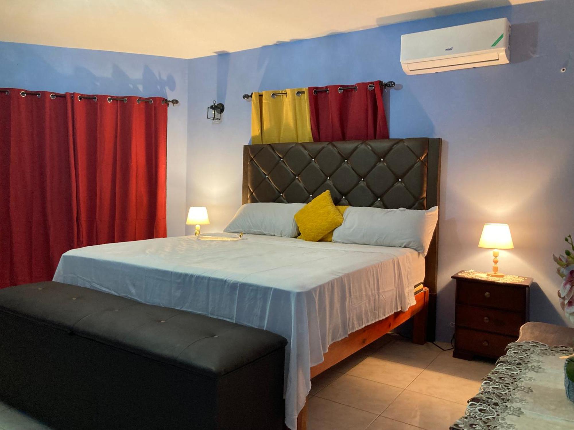 Blue Flamingo * Montego Bay
