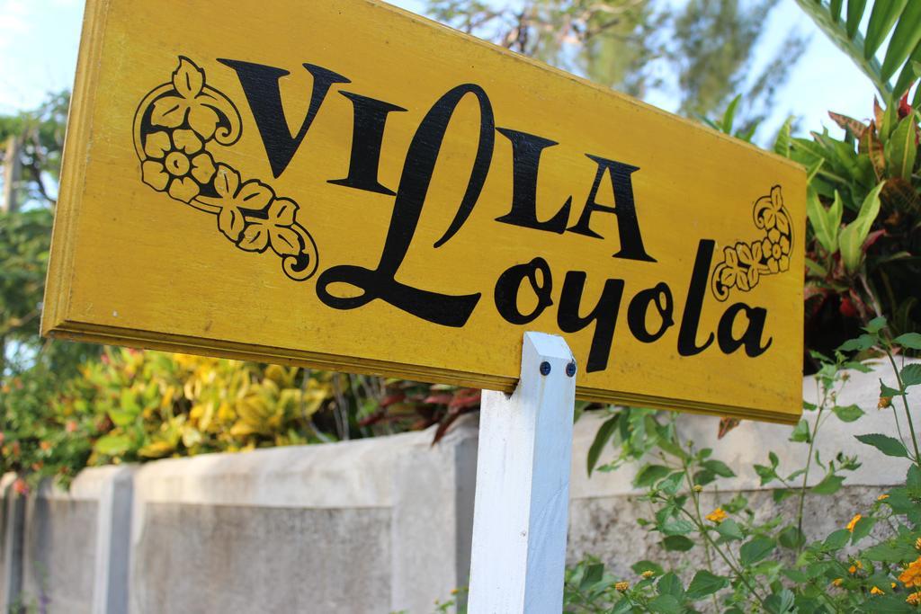 Loyola Pensión 3*