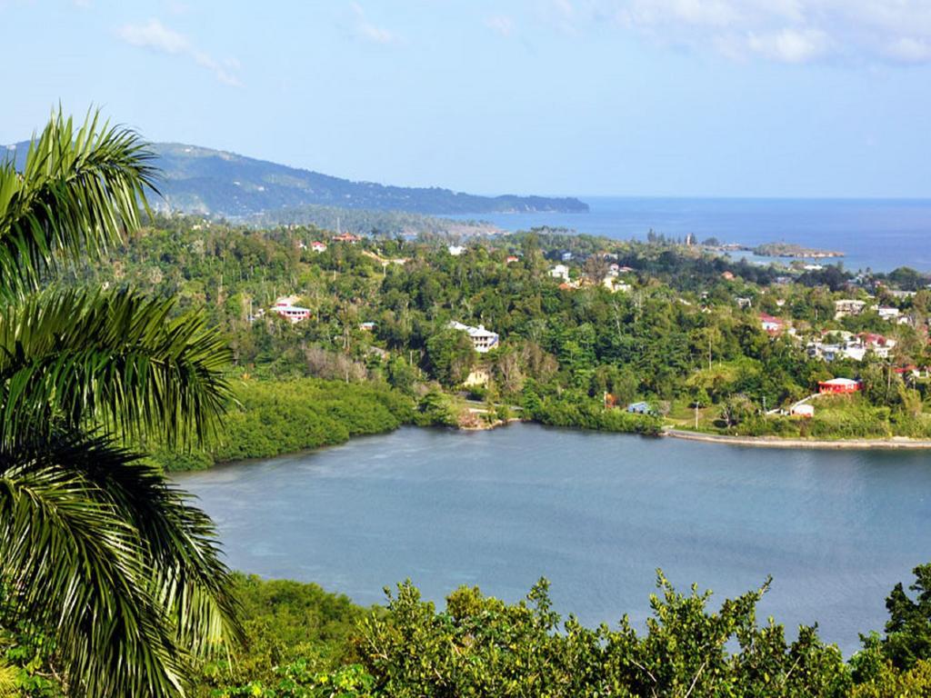Hotel Bay View Eco Resort&spa 3*