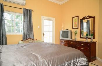 Khastle Khodero Bed & Breakfast 3*