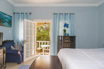 Bed & Breakfast Khastle Khodero 3*
