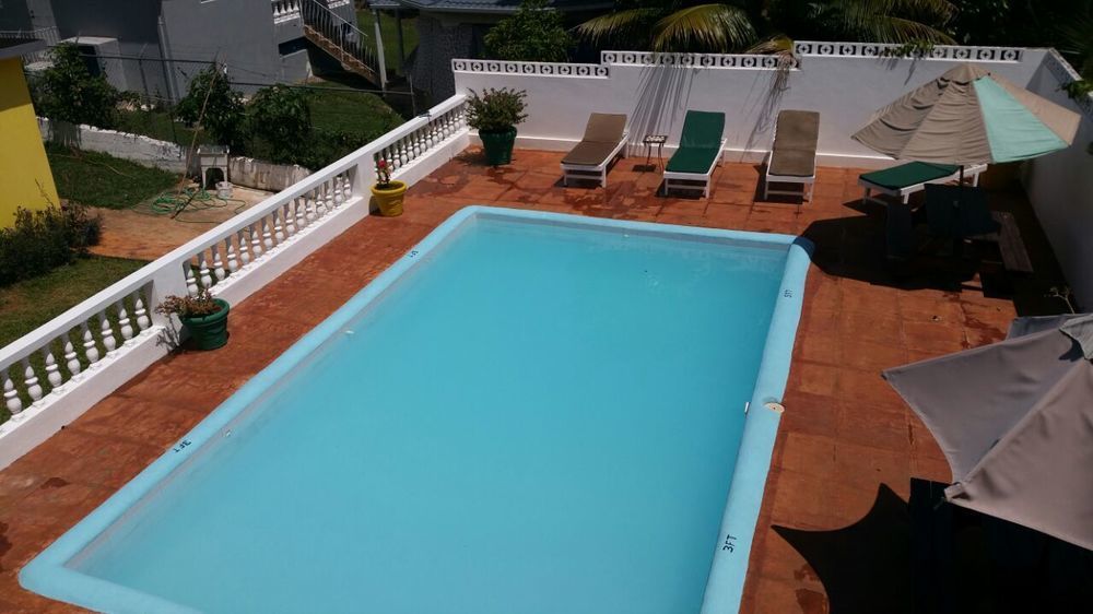Pimento Villa *