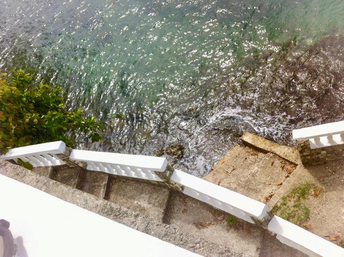 Pensión Ocean Edge *
