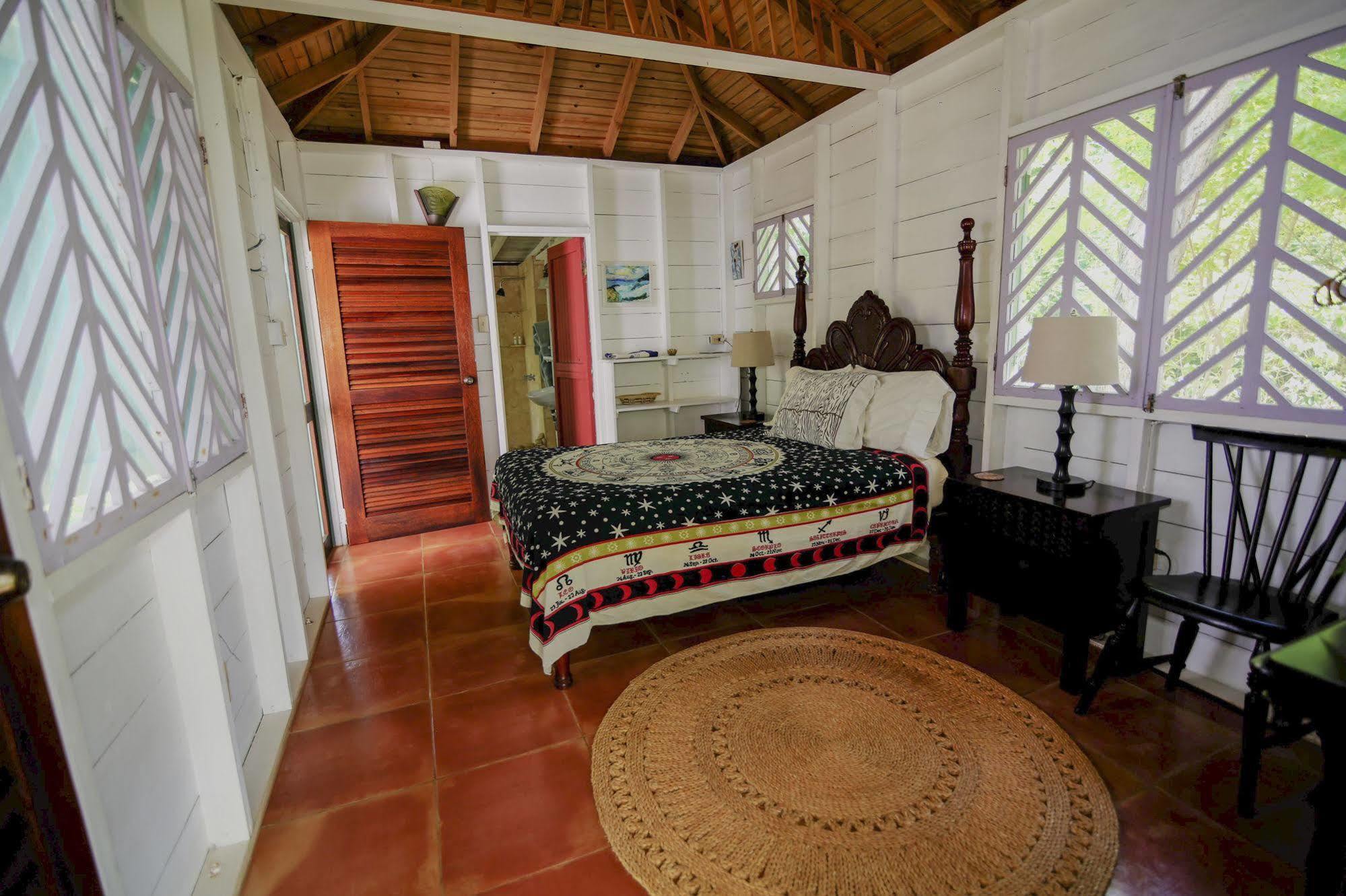 Pensión Tingalaya's Retreat 3*