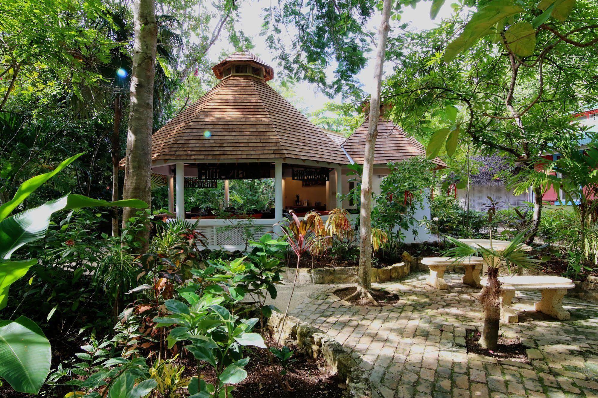 Pensión Tingalaya's Retreat 3*