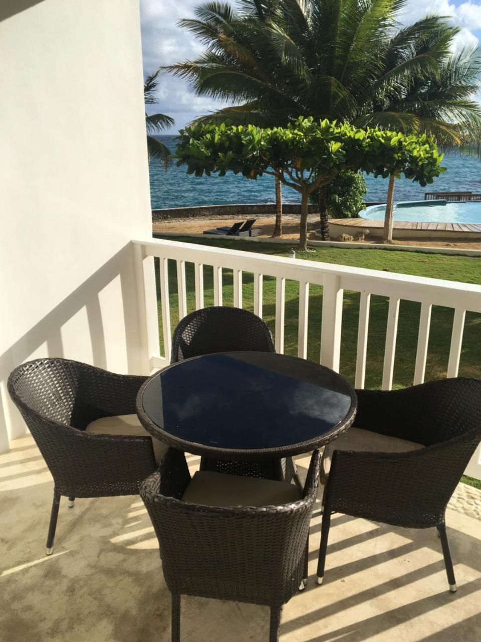 Whispering Seas - 2 Bedroom Luxury Ocean Front Aparthotel