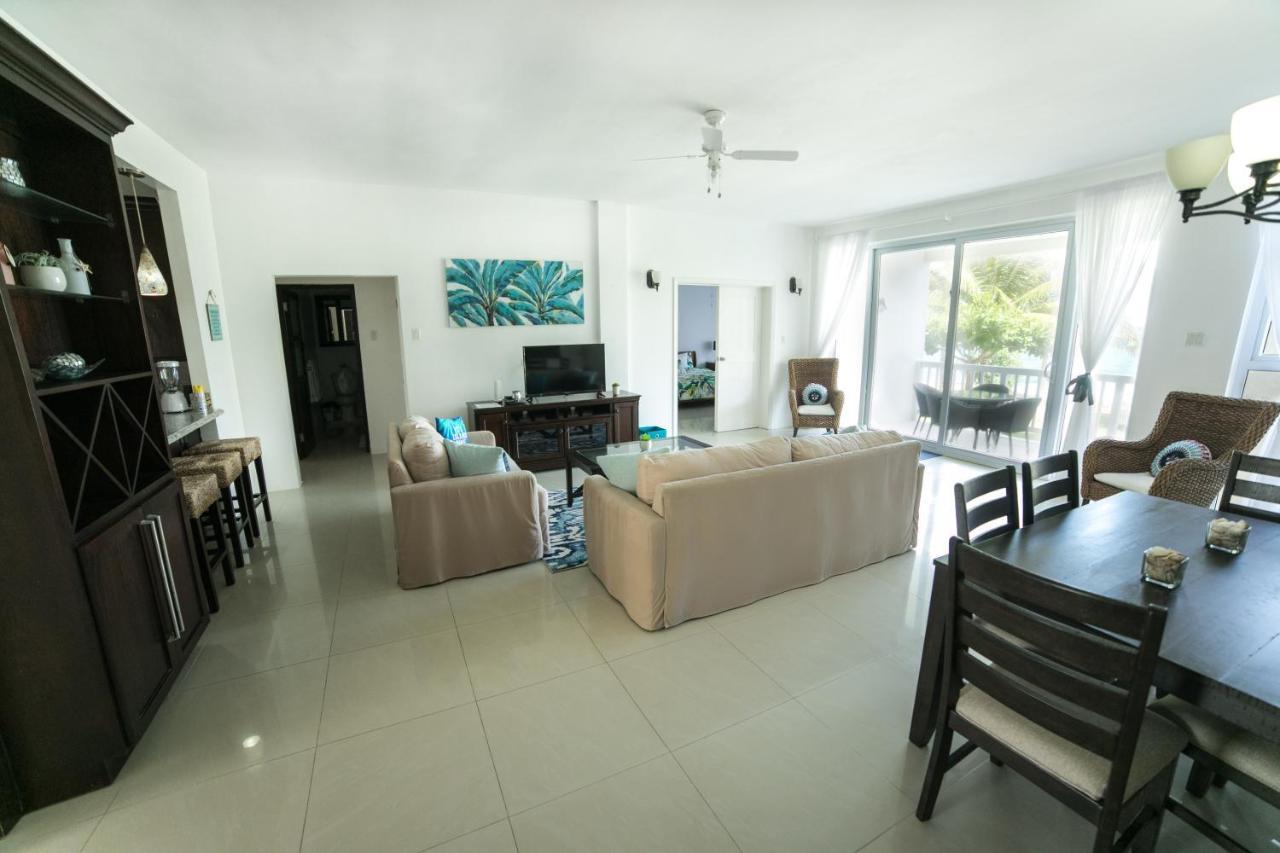 Aparthotel Whispering Seas - 2 Bedroom Luxury Ocean Front *