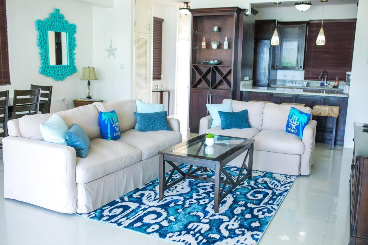 Whispering Seas - 2 Bedroom Luxury Ocean Front Aparthotel