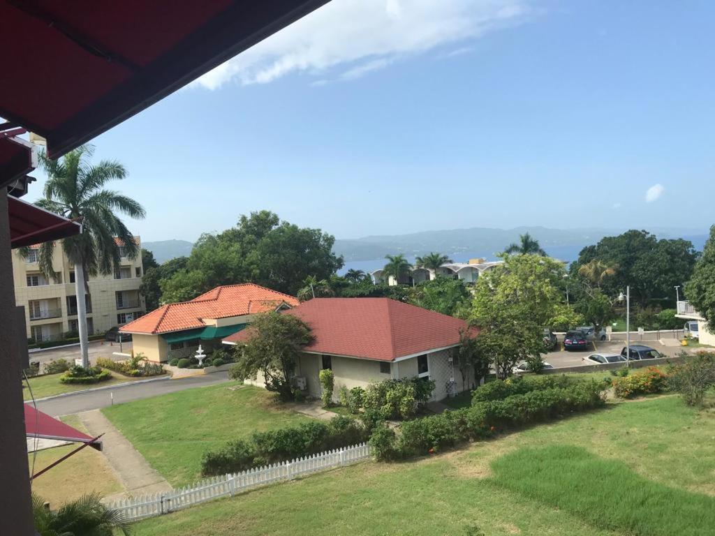 Ocean View Apartment Montego Bay